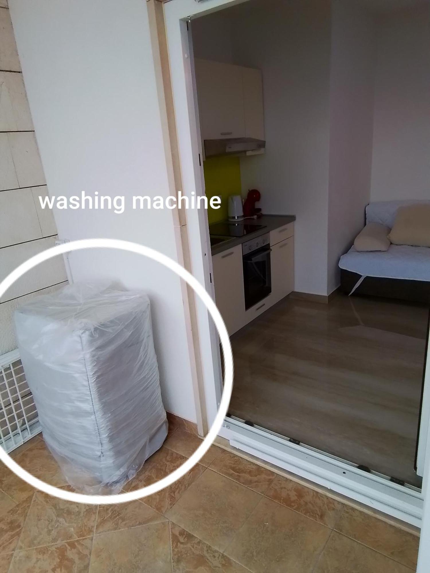 Apartments Kalajžić Omis Bagian luar foto